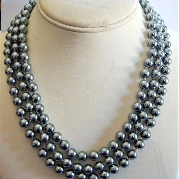 KJL Triple Strand Gray Faux Pearl Necklace - Knotted - Hook Style Clasp - Picture 1 of 3